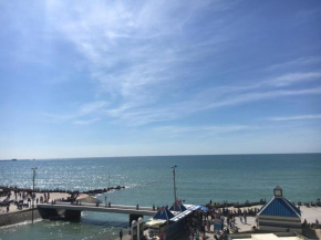 Отель Le Wim'heureux Plage  Вимре